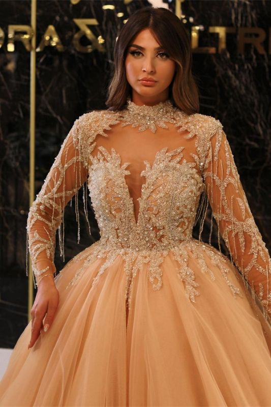 Robe de mariée Aline à manches longues et col haut avec perles scintillantes