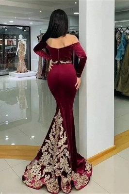 Off-the-Shoulder Burgundy Velvet Mermaid Prom Dress with Gold Appliques_2