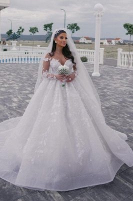 Hermosos vestidos de novia de corte A con escote en forma de corazón en color blanco y mangas largas