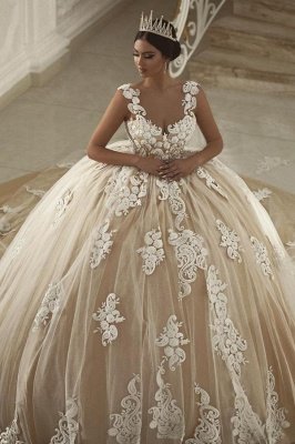 Hermoso vestido de novia de corte Aline con escote en forma de corazón, sin mangas, con apliques de encaje blanco